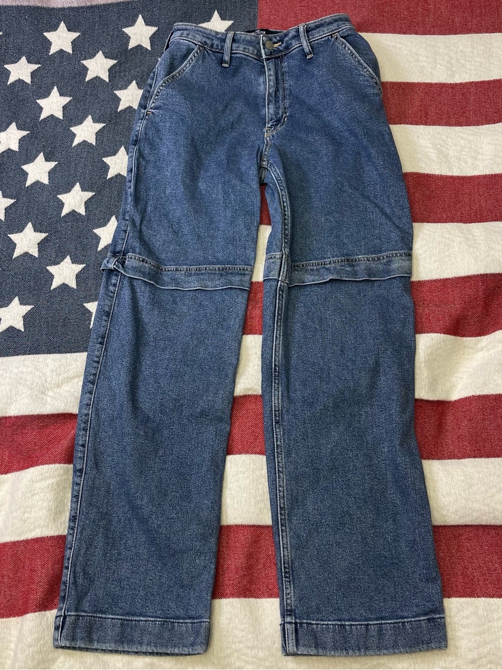 Hollister Vintage Stretch Y2K Ultra High-Rise Baggy Dad Jeans Blue Medium Wash